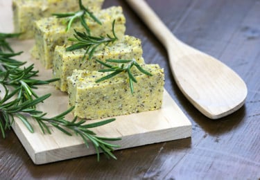 Kräuterpolenta