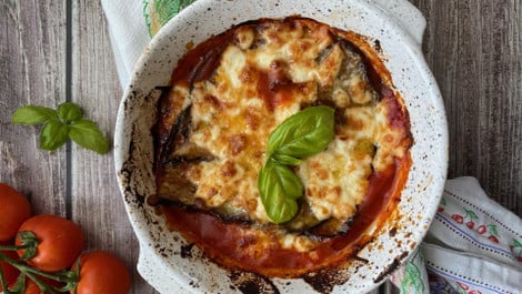 Auberginen-Lasagne: Mit Mozzarella oder vegan