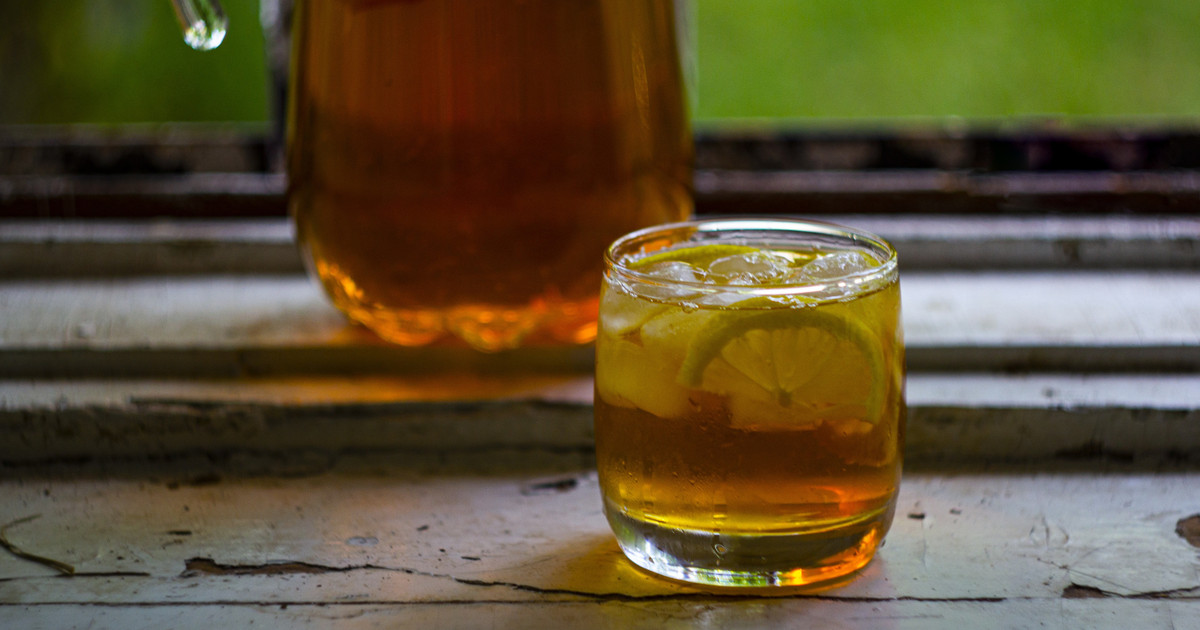 Eisteesirup: So machst du ihn auf Vorrat | Utopias Rezeptwelt Eisteesirup: So machst du ihn auf Vorrat | Utopias Rezeptwelt