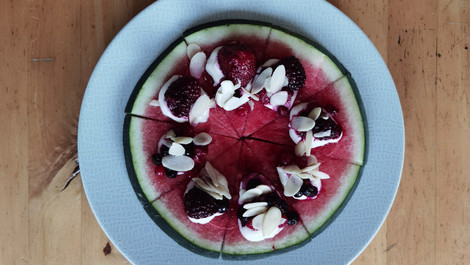 Wassermelonen-Pizza: Rezept für das erfrischende Dessert