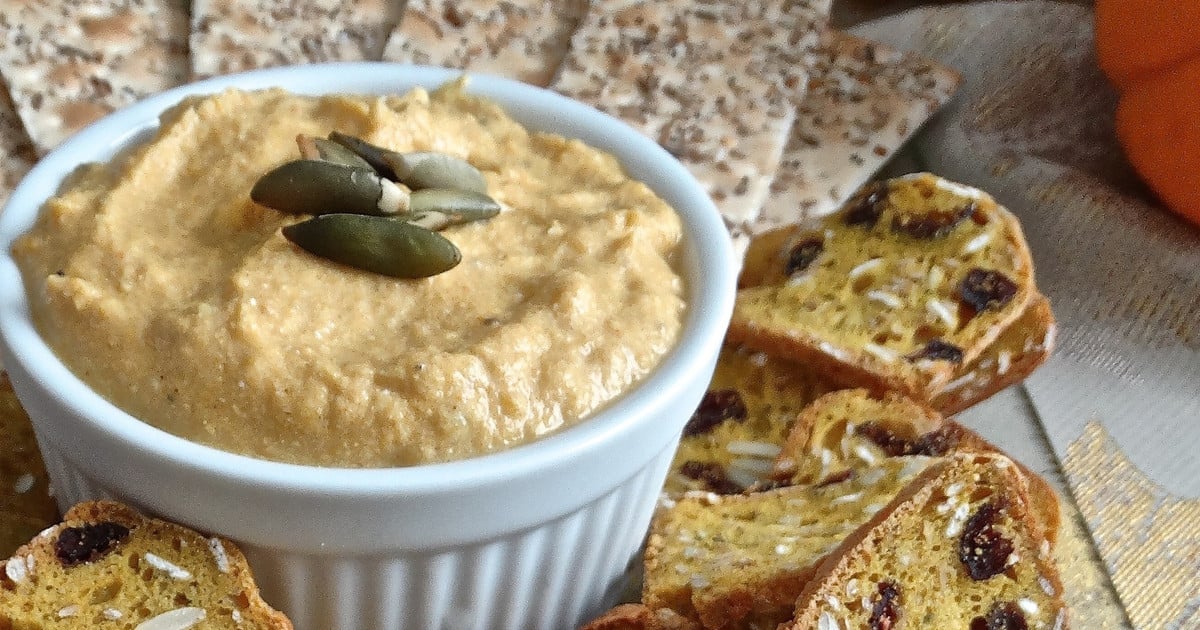 Hummus mit gegrillter Paprika: Rezept für den würzigen Dip | Utopias ...