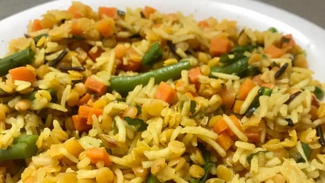 Khidchi: Rezept für den indischen Reis-Linsen-Eintopf