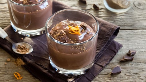 Kaki-Schoko-Pudding: Zuckerfreies Rezept aus zwei Zutaten
