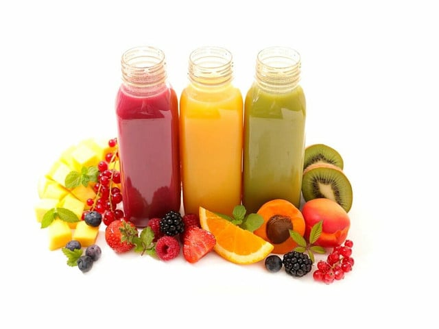 Frischer Saft schmeckt im Bubble Tea gut und macht ihn fruchtig-frisch.