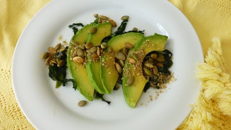 Avocado einlegen: Ein Rezept mit Knoblauch