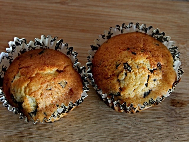 Vegane Bananenmuffins – Ein saftiges Rezept Übrig gebliebene Bananenmuffins kannst du auch einfrieren.