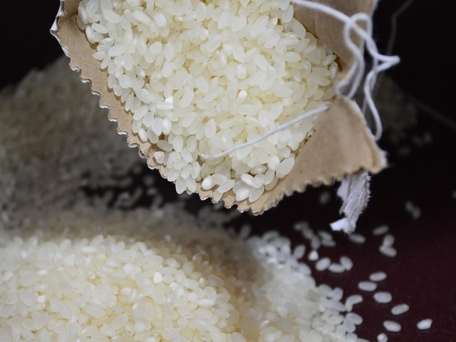 Reispfannkuchen gelingen besonders gut mit runden Reiskörnern.