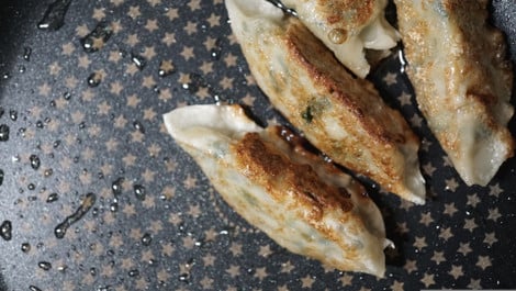 Knusprige Reispapier-Dumplings: Rezept mit Gemüse