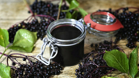 Holunderbeeren-Marmelade: Rezept zum Selbermachen