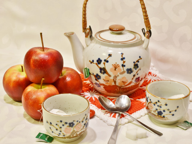 Bratäpfel aus dem Airfryer: In 20 Minuten fertig Bratäpfel passen gut zu einer winterlichen Teezeit.