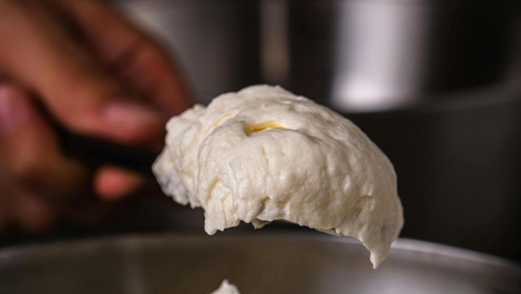 Weiße Mousse au Chocolat: Festliches Rezept