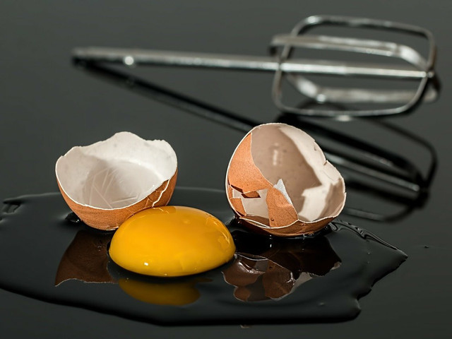 Dorayaki kannst du mit oder ohne Ei zubereiten - verwendest du Eier, dann achte auf Eier ohne Kükenschreddern.