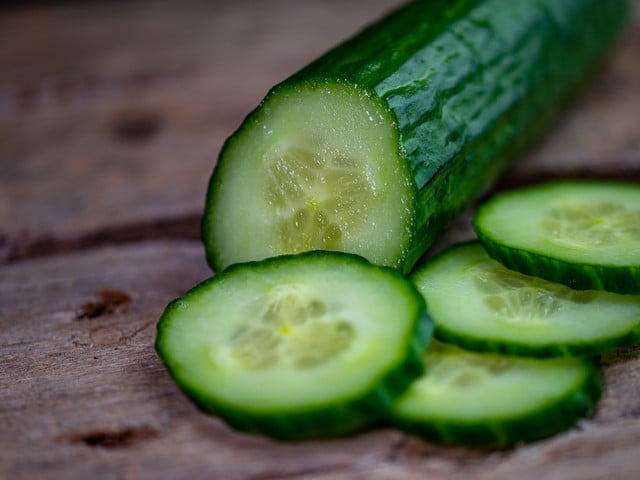 Englisches Gurkensandwich: Hinweise zur Zubereitung Für ein nachhaltiges Gurkensandwich solltest du möglichst frische Bio-Produkte verwenden.
