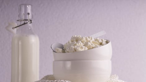 Saure Milch: Mit diesem Rezept rettest du sie vor dem Müll