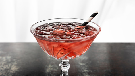 Hibiskusblüten-Sirup: Ein Rezept zum Selbermachen