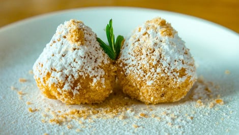 Topfenknödel: Rezept für fluffige Quarkknödel