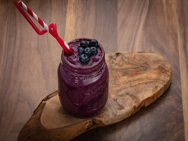 Blaubeer-Smoothie ist schnell zubereitet und sehr lecker.