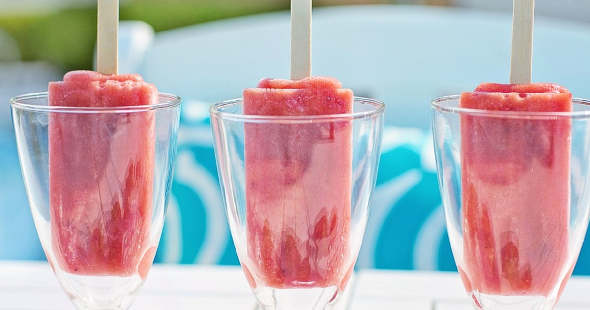 Rezept für Meloneneis – auch ohne Eismaschine und Milchprodukte ... Rezept für Meloneneis – auch ohne Eismaschine und Milchprodukte ...