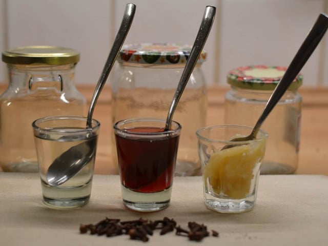 Balsamico-Creme: Helle und dunkle Variante selber machen Mit wenigen Zutaten kannst du deine eigene Balsamico-Creme zubereiten.
