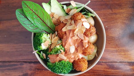 Green Bowl: Gesundes Rezept mit viel Geschmack