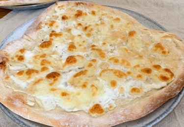 Pizza Bianca
