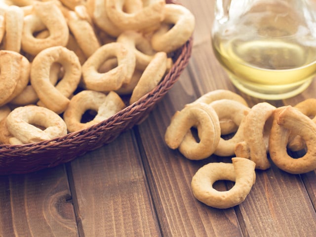 Für die Zubereitung der Taralli brauchst du Weißwein.