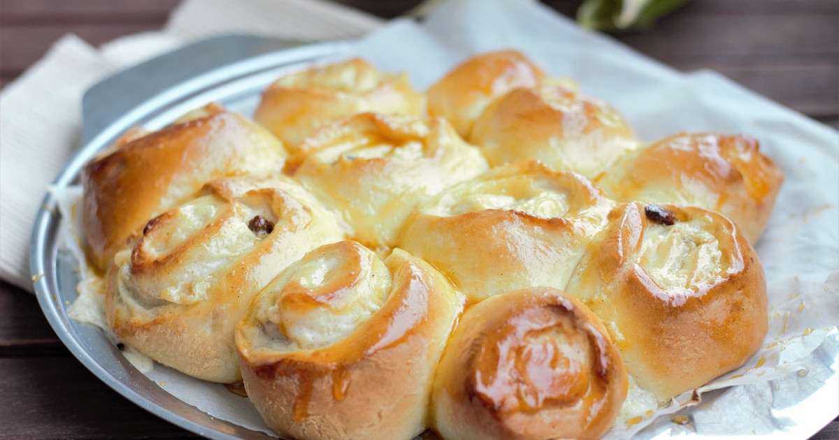Hefeteilchen süß und herzhaft: Rezept mit Variationsideen | Utopias ...