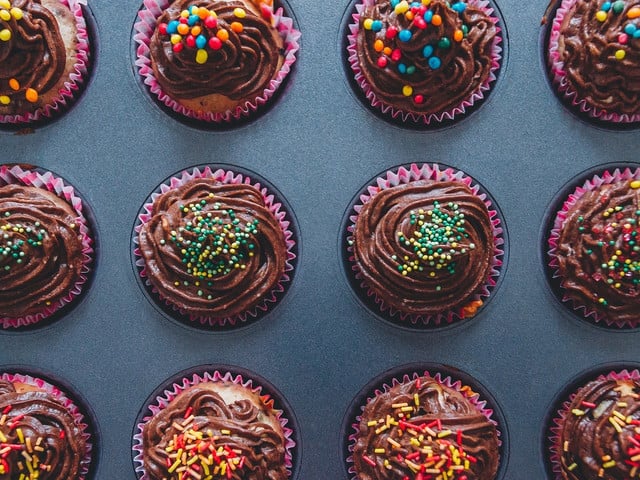 Cupcakes mit Schokolade - die vegane Variante ist gar nicht schwierig.