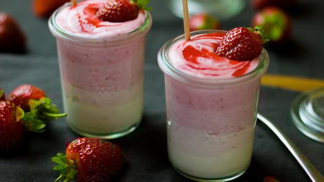 Erdbeermousse: Sommerlich-luftiges Rezept