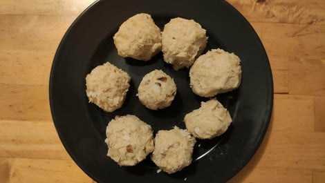 Vegane Käsebällchen: Leckeres Rezept ohne Milchprodukte