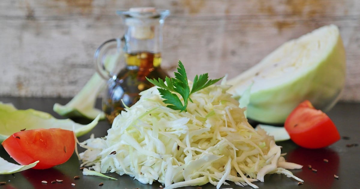 Südtiroler Krautsalat: Einfach, günstig und gesund | Utopias Rezeptwelt