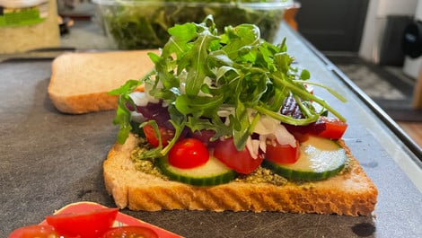 Veggie Breakfast Sandwich: Rezept für einen gesunden Start in den Tag
