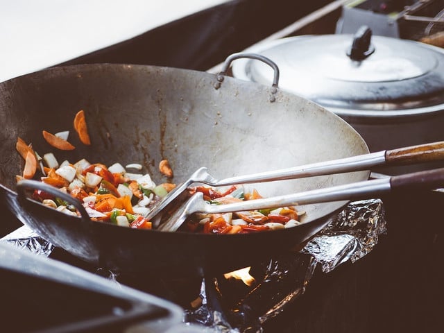 Ein Gemüse-Chop-Suey erfordert keine besonderen Zutaten und ist schnell zubereitet.