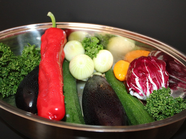 Für das Kitharaki-Rezept kannst du saisonales Gemüse nach Wahl verwenden.