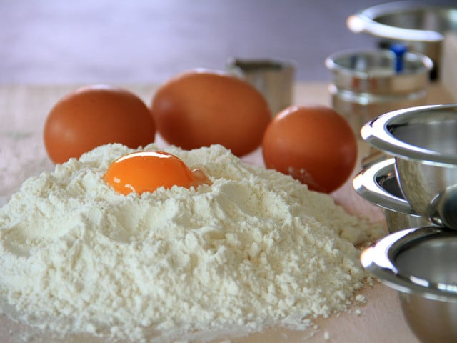 Verwende für den Zauberkuchen Zutaten in Bio-Qualität.