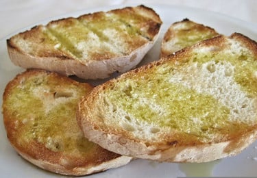 Bruschetta ohne Tomaten