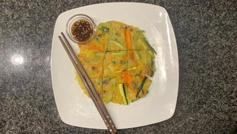 Yachaejeon: Rezept für koreanische Gemüsepfannkuchen