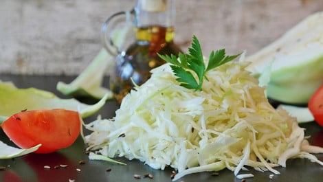 Spitzkohlsalat: Ein einfaches Rezept für den regionalen Wintersalat