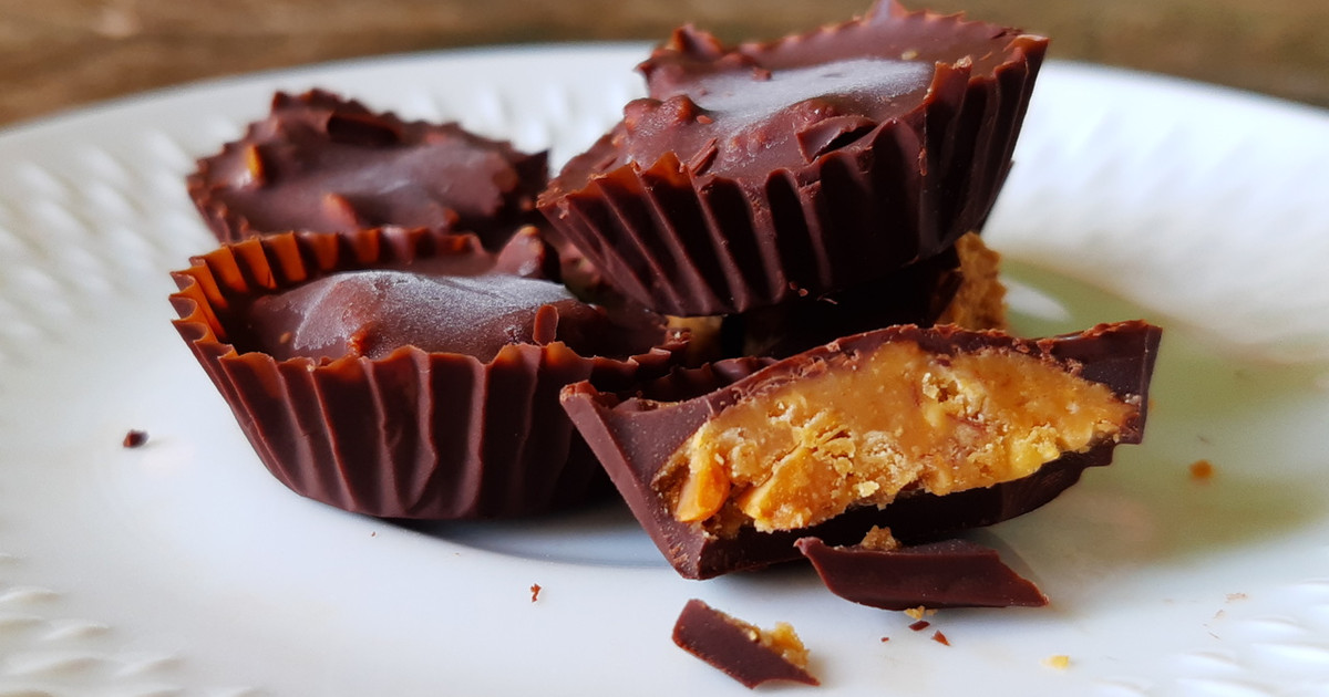 Reese’s Cups Rezept für vegane ErdnussbutterSchokoTörtchen Utopias