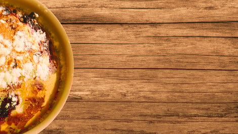 Grießauflauf mit Äpfeln: Wärmendes Comfort Food für kalte Tage