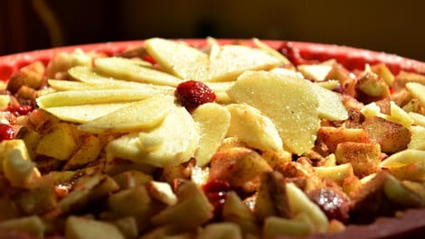 Baked Oatmeal: Einfaches Rezept für den Frühstücksauflauf