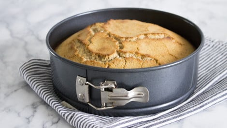 Kürbis-Walnuss-Kuchen: Ein Sonntagskuchen mit herbstlichen Zutaten