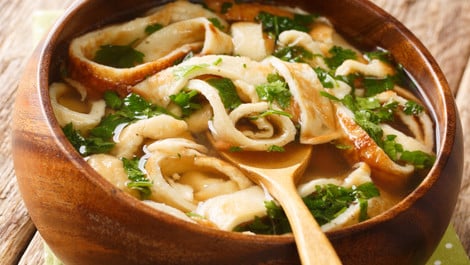 Frittaten-Grundrezept für Suppen: Flädle mit veganer Variante