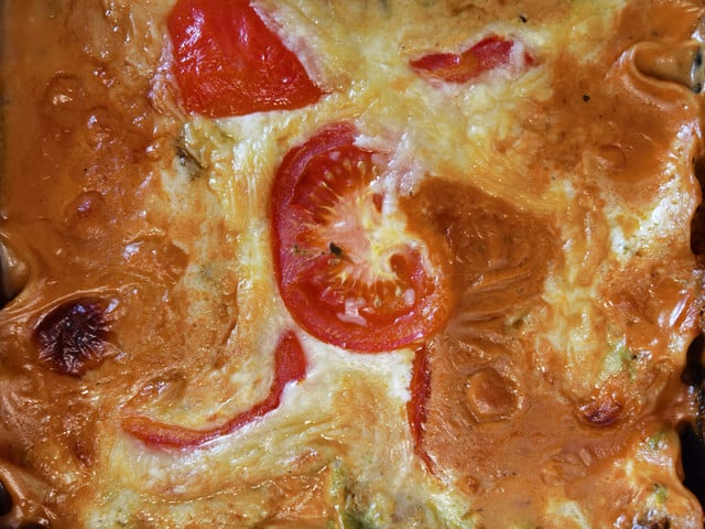 Die Backzeit von Spagel-Lasagne kann je nach Ofen variieren.