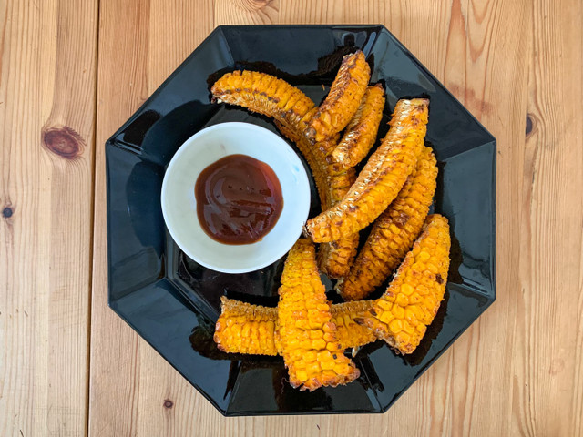 So bereitest du Corn Ribs zu Corn Ribs sind einfacher zu essen als ganze Maiskolben.