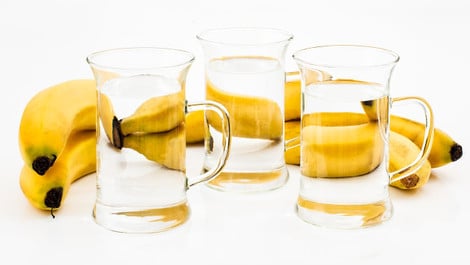 Bananenwasser: Einfaches Rezept für den Schlaftrunk