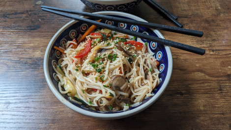 Japchae: Rezept für den koreanischen Glasnudelsalat