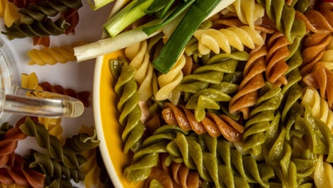 Flammkuchen-Pasta aus dem Ofen: Leckeres Rezept