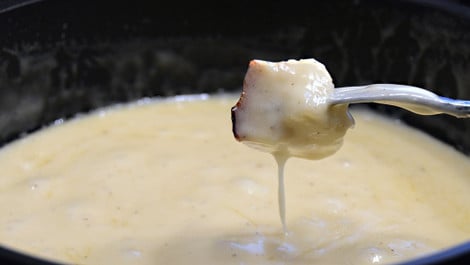 Käsefondue: Rezept nach Schweizer Art