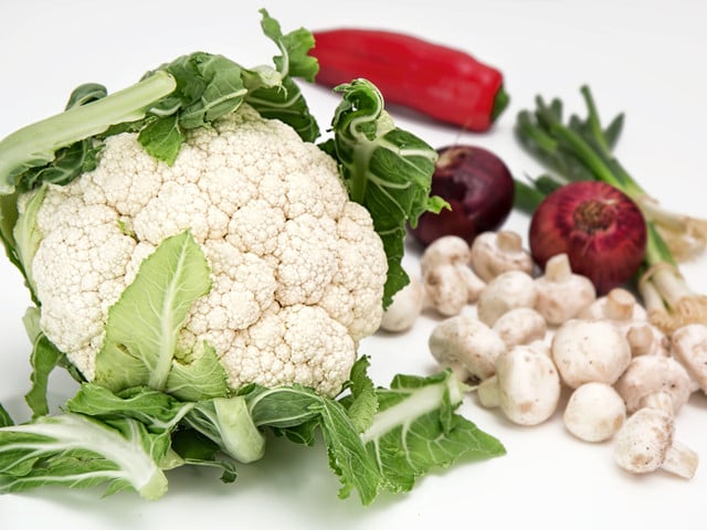 Kaufe die zutaten für die Bluhmenkohl.Chamignon-Pfanne möglichst aus regionalem Bio-Anbau. 